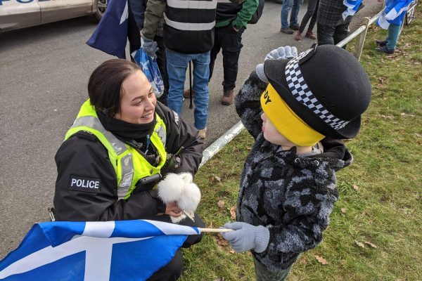 AUOB March, Chain of Freedom Scotland, Police